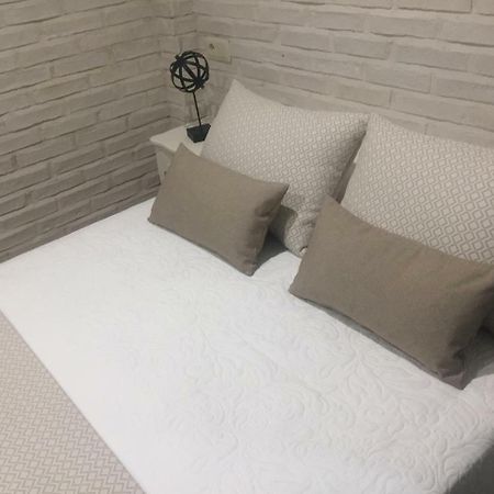 Atico Del Rojas Apartment Toledo Bagian luar foto